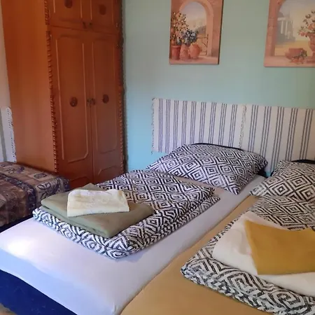 Andi üdülőház Appartamento