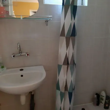 Apartment Andi Ueduelohaz
